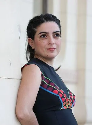 Paola Barrientos - Atriz, 23 de fevereiro de 1975