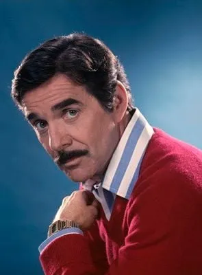 Pat Harrington Jr. - Ator, 13 de agosto de 1929, 6 de janeiro de 2016
