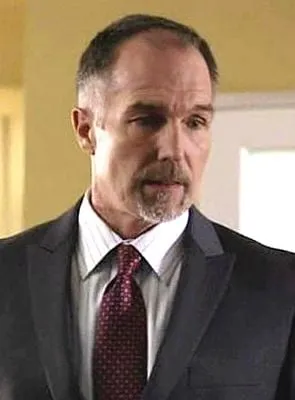 Patrick St. Esprit - Ator, 18 de maio de 1954