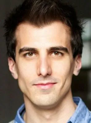 Paul Downs Colaizzo - Produtor Executivo, Criador, Roteirista, 27 de junho de 1985