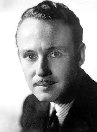 Paul McGrath - 11 de abril de 1904, 13 de abril de 1978