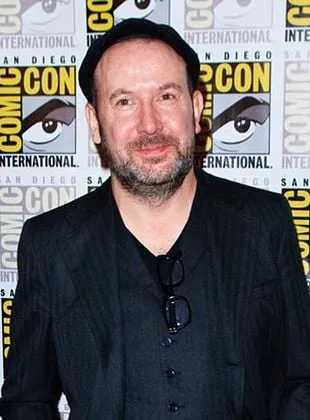 Paul McGuigan - Diretor, Produtor Executivo, 19 de setembro de 1963