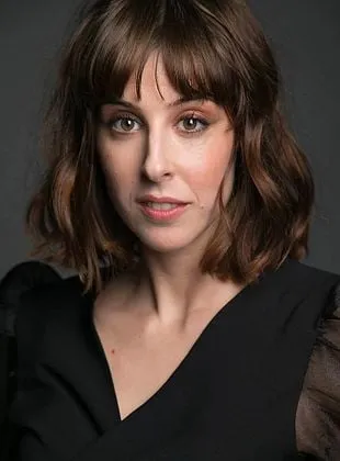 Paula Malia - Atriz, 26 de setembro de 1990