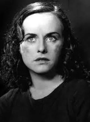 Paulette Goddard - Atriz, Produtora, 3 de junho de 1911, 23 de abril de 1990