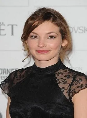 Perdita Weeks - Atriz, 25 de dezembro de 1985