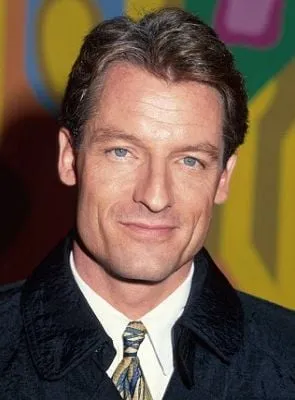 Perry King - Ator, 30 de abril de 1948