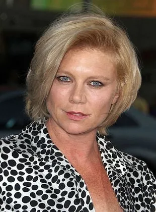 Peta Wilson - Atriz, 18 de novembro de 1970