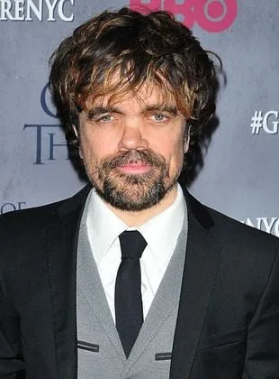 Peter Dinklage - Ator, Produtor, Produtor Executivo, 11 de junho de 1969