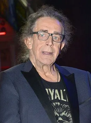 Peter Mayhew - Ator, 19 de maio de 1944, 30 de abril de 2019