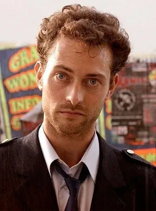 Peter Vives Newey - Ator, 14 de julho de 1987