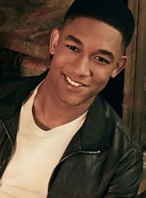 Peyton Alex Smith - Ator, 18 de junho de 1994