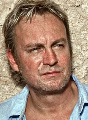 Philip Glenister - Ator, 10 de fevereiro de 1963