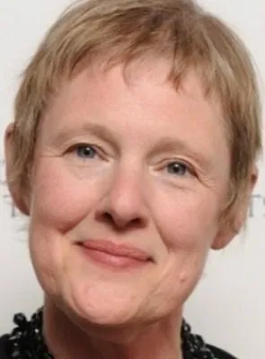 Philippa Lowthorpe - Diretora, Produtor Executivo, 27 de dezembro de 1961