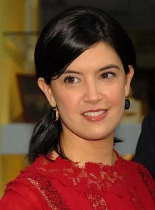 Phoebe Cates - Atriz, 16 de julho de 1963
