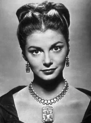 Pier Angeli - 19 de junho de 1932, 10 de setembro de 1971