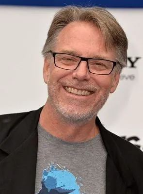 Raja Gosnell - Montador, Diretor, Produtor Executivo, 9 de dezembro de 1958