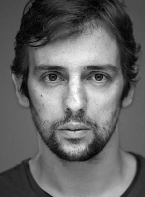 Ralf Little - Ator, Criador, 8 de fevereiro de 1980