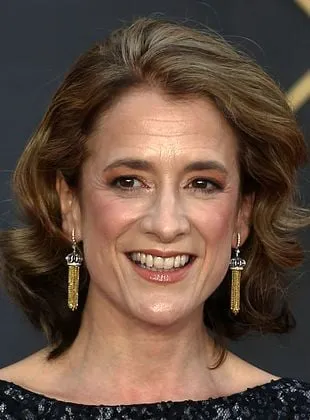 Raquel Cassidy - Atriz, 22 de janeiro de 1968