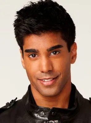 Raymond Ablack - Ator, 12 de novembro de 1989