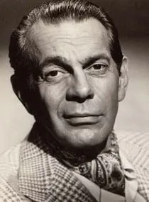 Raymond Massey - Ator, 30 de agosto de 1896, 29 de julho de 1983