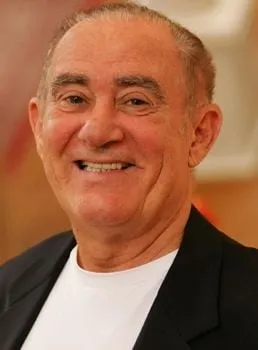 Renato Aragão - Ator, Roteirista, Autor do argumento, 13 de janeiro de 1935