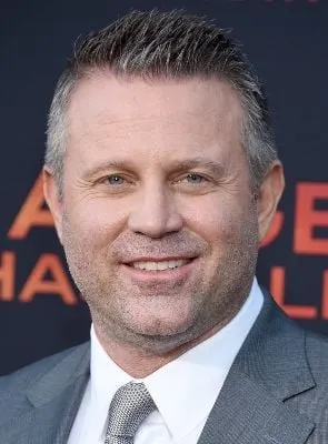 Ric Roman Waugh - Dublê, Diretor, Roteirista, 20 de fevereiro de 1968