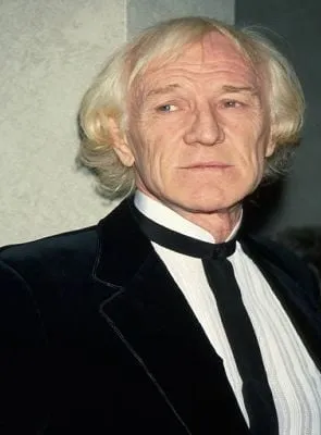 Richard Harris - Ator, Roteirista, 1 de outubro de 1930, 25 de outubro de 2002