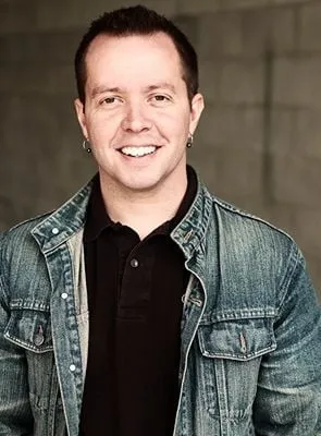 Richard Ian Cox - Ator, 3 de outubro de 1973