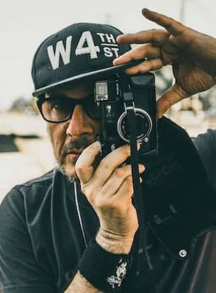 Ricky Powell - 20 de novembro de 1961, 1 de fevereiro de 2021