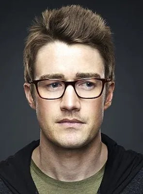 Robert Buckley - Ator, 2 de maio de 1981