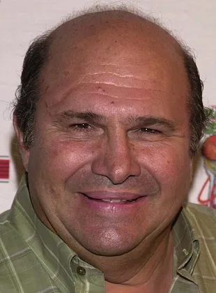 Robert Costanzo - Ator, Coprodutor, 20 de outubro de 1942