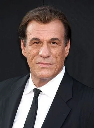Robert Davi - Ator, 26 de junho de 1953