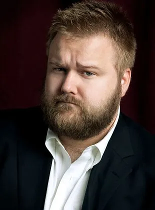 Robert Kirkman - Produtor Executivo, Roteirista, Autor da obra original, 30 de novembro de 1978
