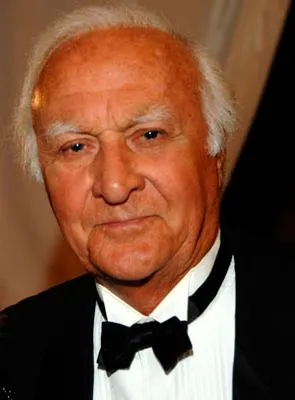 Robert Loggia - Ator, Diretor, 3 de janeiro de 1930, 4 de dezembro de 2015