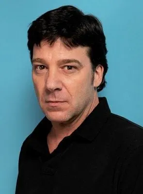 Robert Longstreet - Ator, Coprodutor, 9 de março de 1960