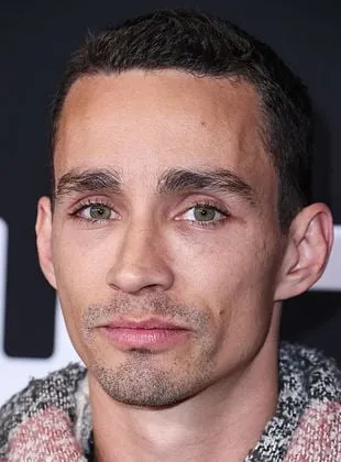 Robert Sheehan - Ator, 7 de janeiro de 1988