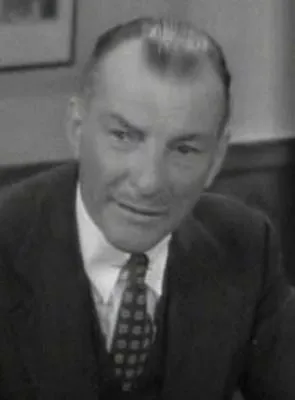 Robert Strange - 26 de novembro de 1881, 22 de fevereiro de 1952