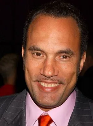 Roger Guenveur Smith - Ator, Produtor Executivo, Roteirista, 27 de julho de 1959