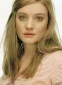 Romola Garai - Atriz, Diretora, Roteirista, 6 de agosto de 1982