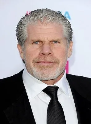 Ron Perlman - Ator, Produtor Executivo, Produtor, 13 de abril de 1950