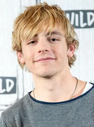 Ross Lynch - Ator, 29 de dezembro de 1995
