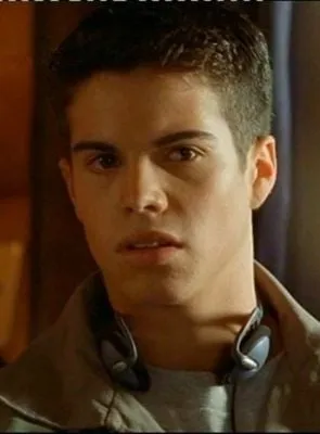 Ross Malinger - Ator, 7 de julho de 1984