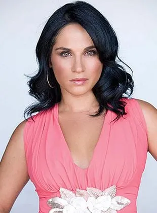 Rotem Abuhav - 18 de agosto de 1976