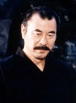 Roy Chiao - Ator, 16 de março de 1927, 14 de abril de 1999