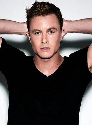 Ryan Kelley - Ator, 31 de agosto de 1986
