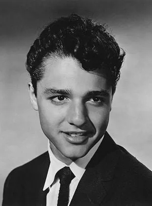 Sal Mineo - Ator, 10 de janeiro de 1939, 12 de fevereiro de 1976