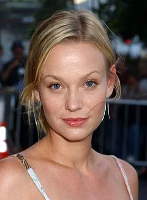 Samantha Mathis - Atriz, 12 de maio de 1970