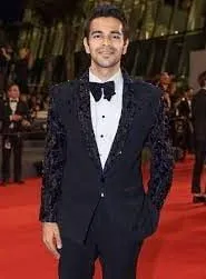 Sambhav Jain - 19 de outubro de 1993