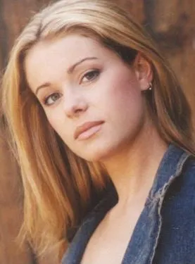 Sarah Laine - 23 de outubro de 1982