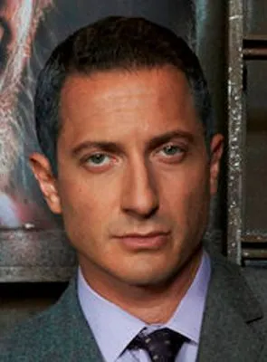 Sasha Roiz - Ator, 21 de outubro de 1973